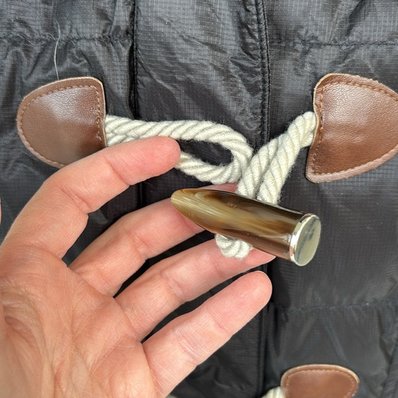 Bogner NWOT Down-Filled Quilted Toggle Jacket with Logo Patch Black/Brown Size 8 - Picture 9 of 15